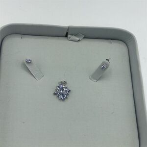 Stauer Tanzanite Pendant and Earring Set Sterling Silver Setting